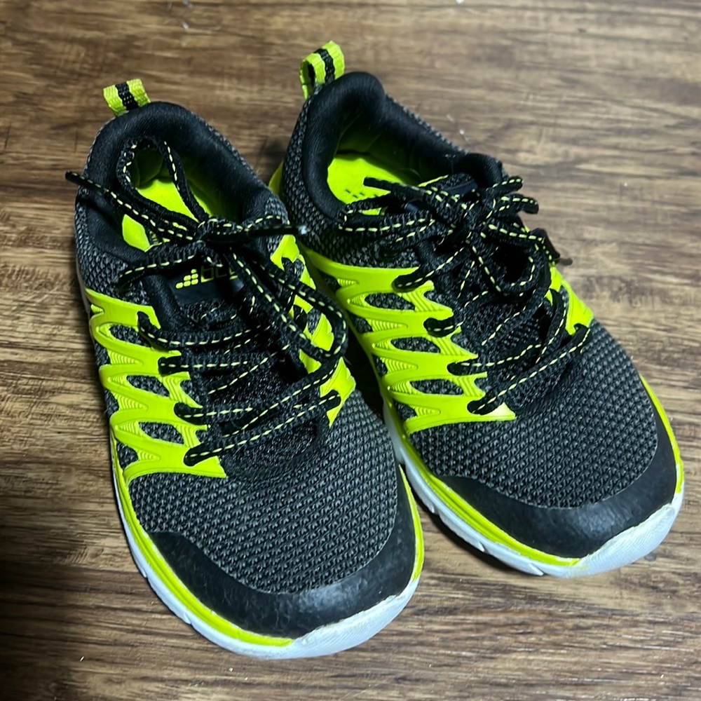 Boys bcg shoes. Size 11. Brand new.